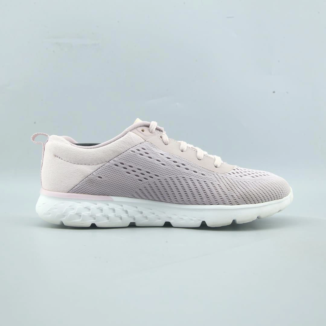 SKECHERS GO RUN 400 Star Runner Road Running Shoes