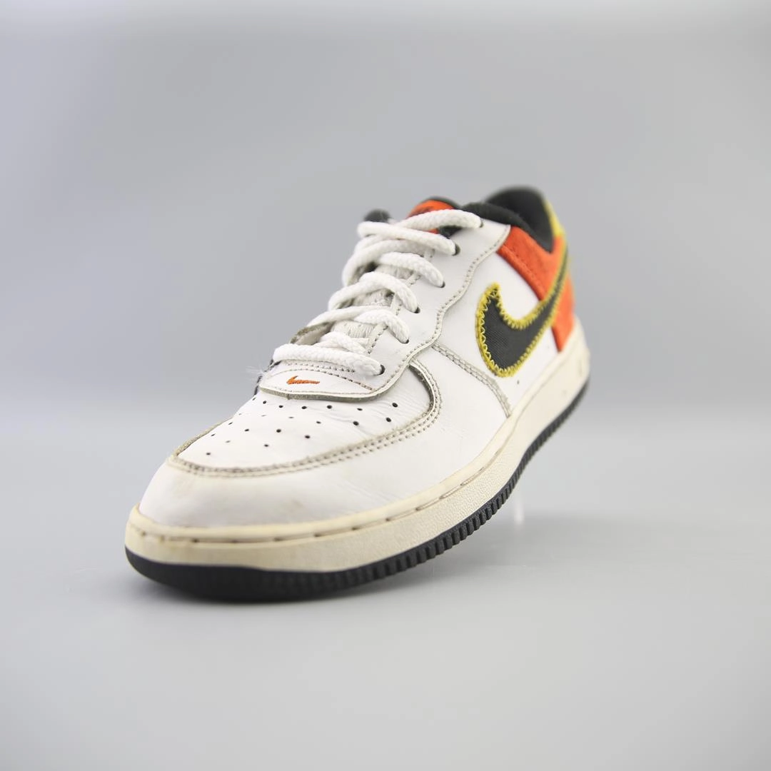 NIKE AIR FORCE 1 LOW LV8 Nike Running Wide Shoes