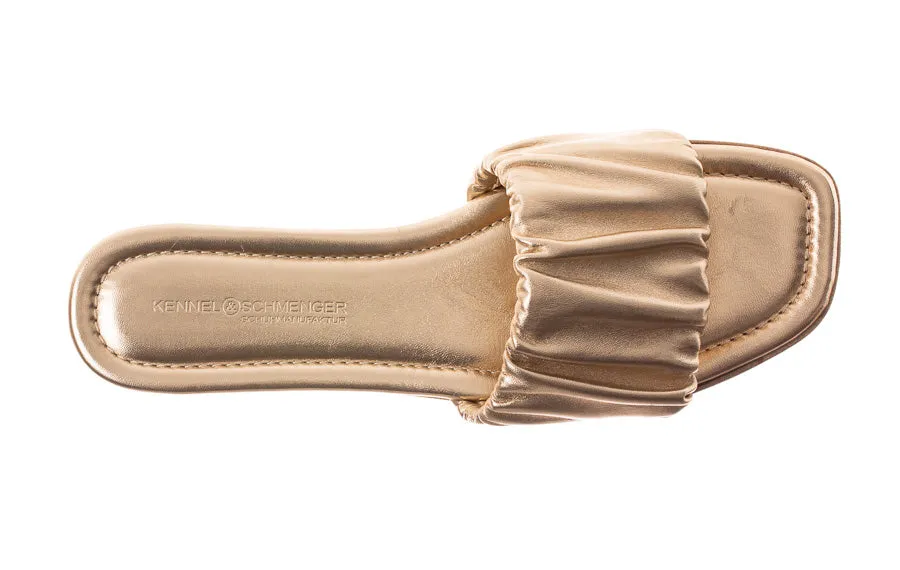 Ken Honey Velvet Prince Albert Slippers