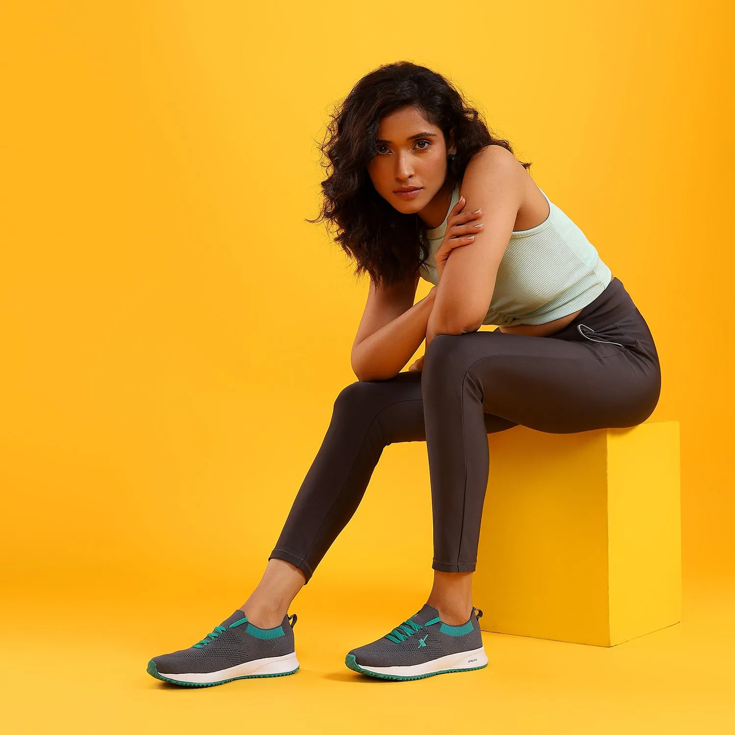 Basketball Shoes Post Players SPARX Athleisure Shoes for Women SL 167