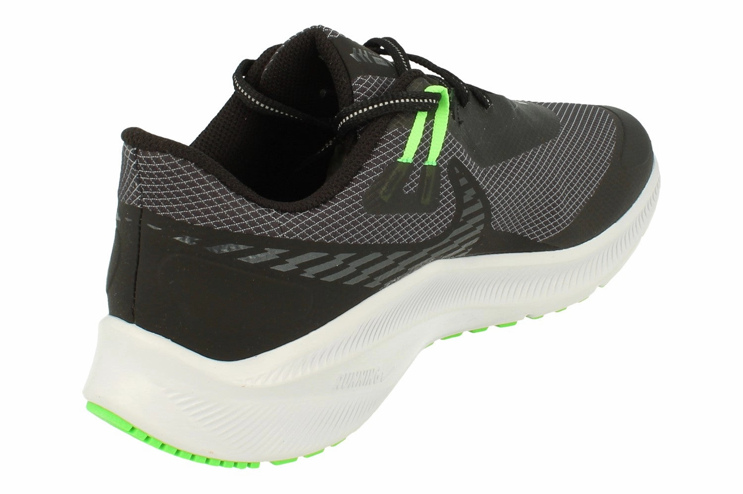 Venture 7 Trail Running Shoes Nike Quest 3 Shield Mens CQ8894 010