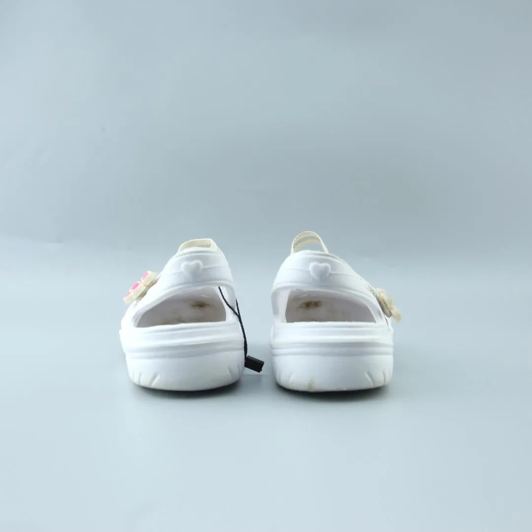 PLACE  . Sandals Song