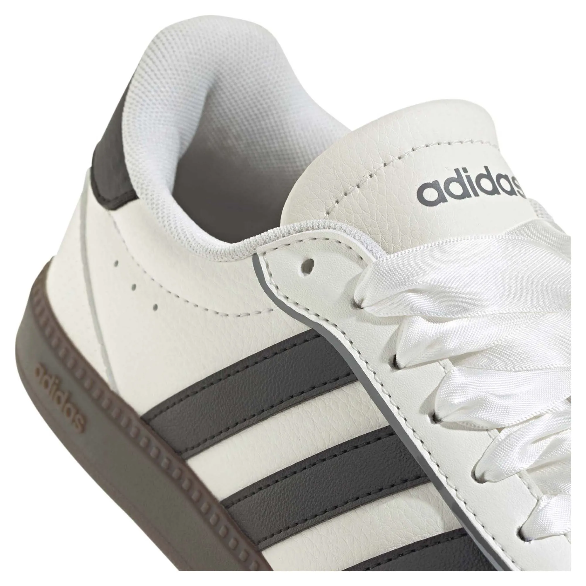 Breaknet Sleek Women's Sportswear Shoes Adidas Colorful Shoes