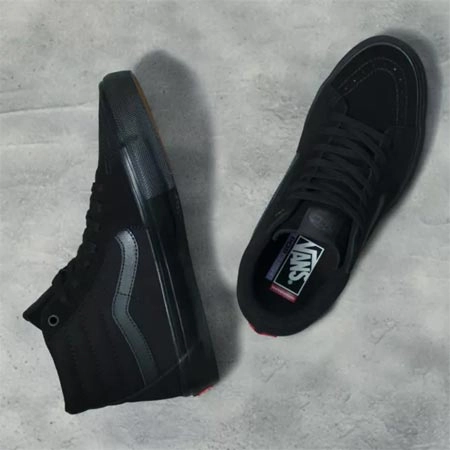 Wide Fitting Skate Shoes Vans Skate Sk8-Hi Shoes