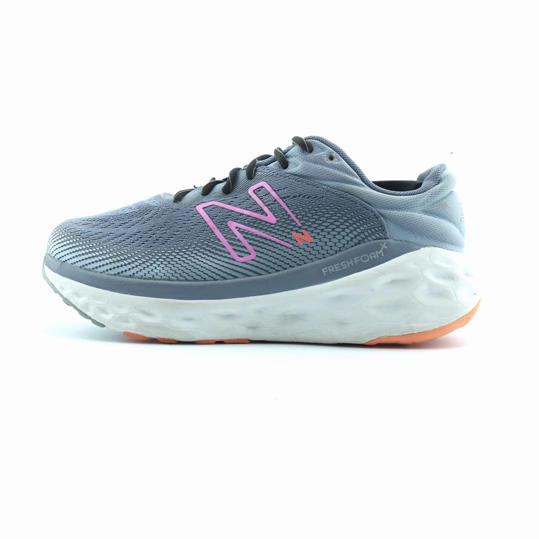 White New Balance Women's Running Shoes NEW BALANCE FRESH FOAM X 840 V1