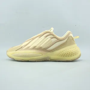 ADIDAS  OZRAH Nyc Running Shoe Store Gait Analysis Berlin Marathon Training