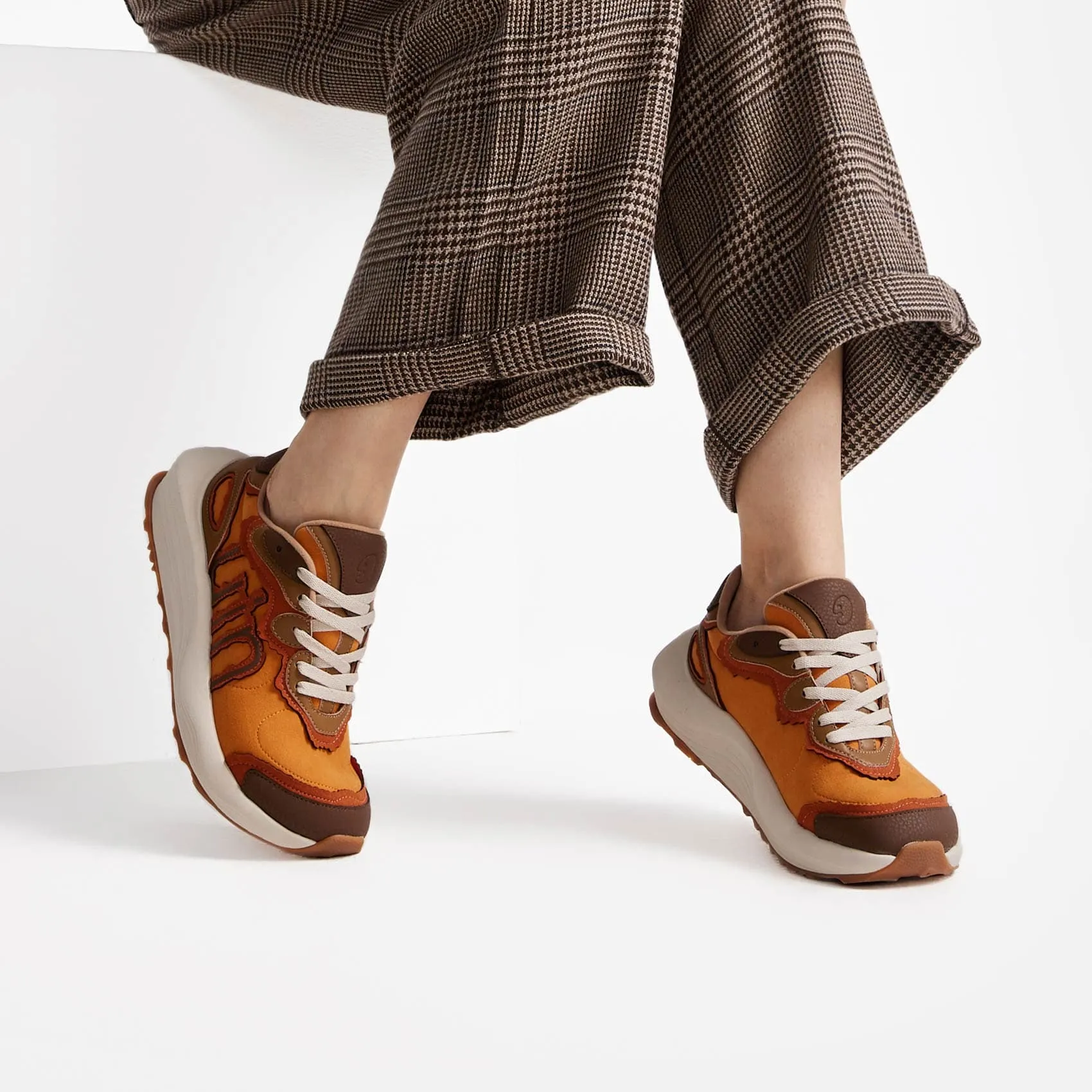 Desert Sun Rock Layer A1 Women Best Trail Running Shoes Wide