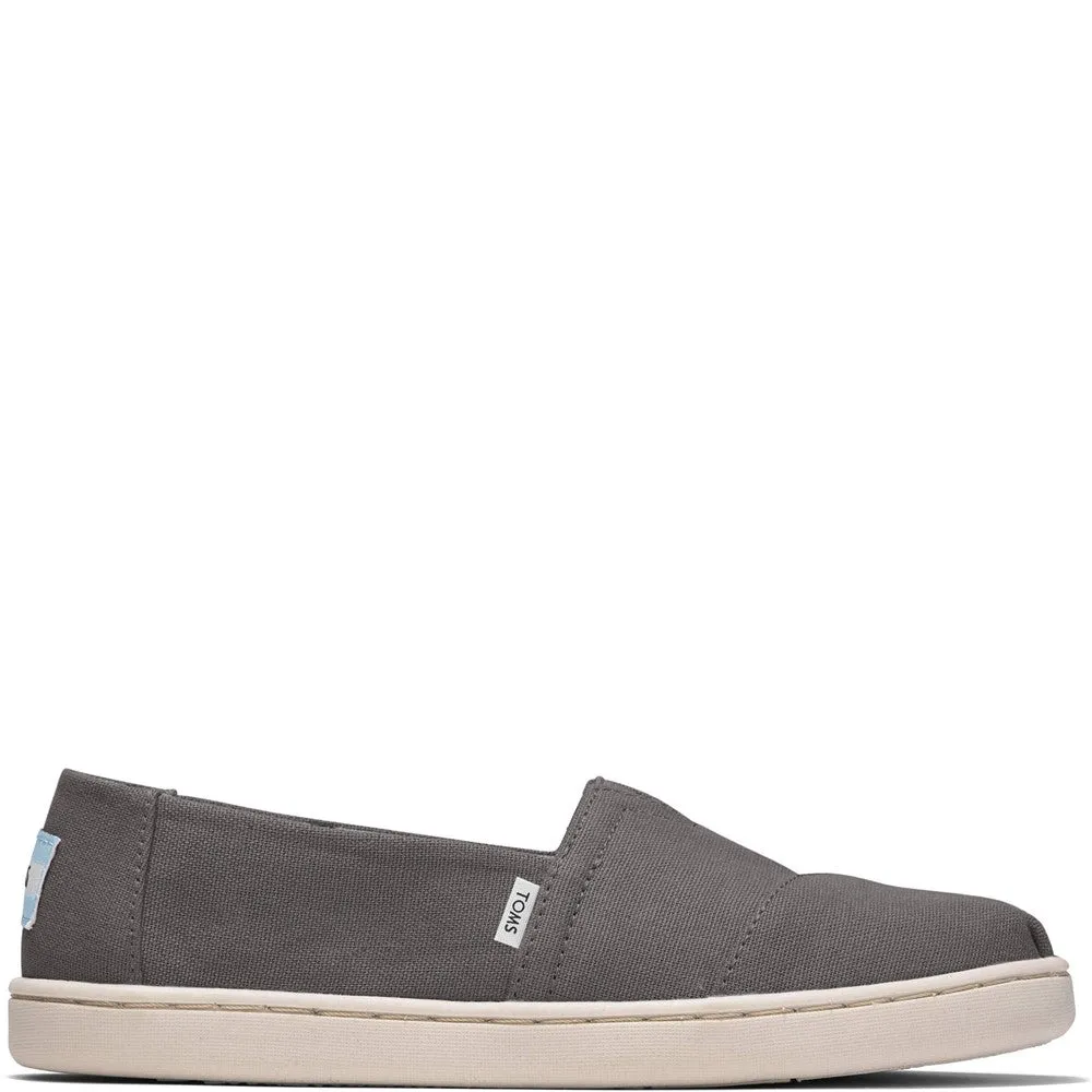 Best Shoes For Casual Outfits TOMS Alpargata Canvas Shoe