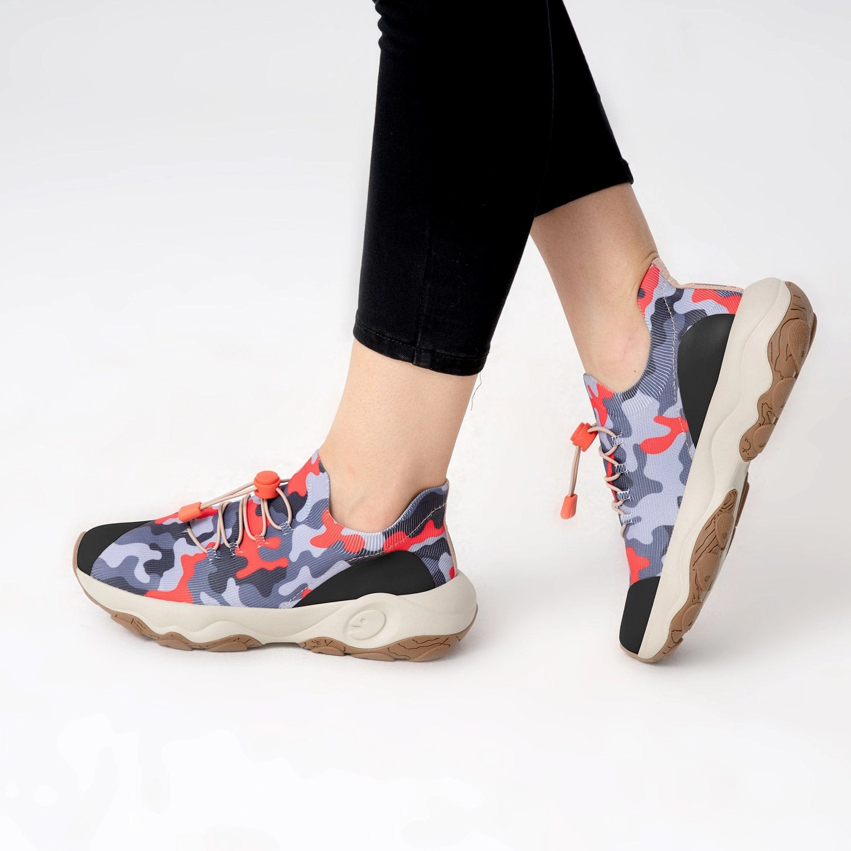 Layer-Red Grey Cazorla I Women Wt510v3 Trail Running Shoe