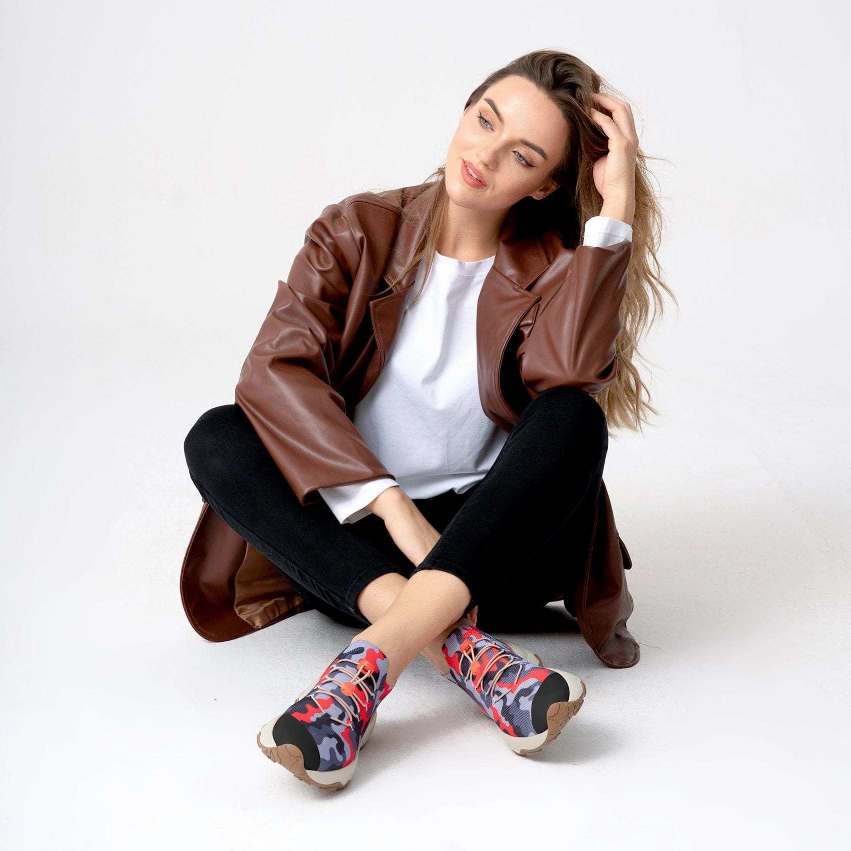 Layer-Red Grey Cazorla I Women 2025 Trail Running Shoes