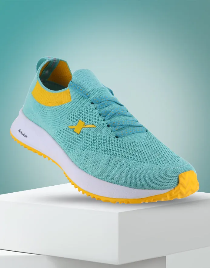 SPARX Athleisure Shoes for Women SL 167 Wade Basketball Shoes