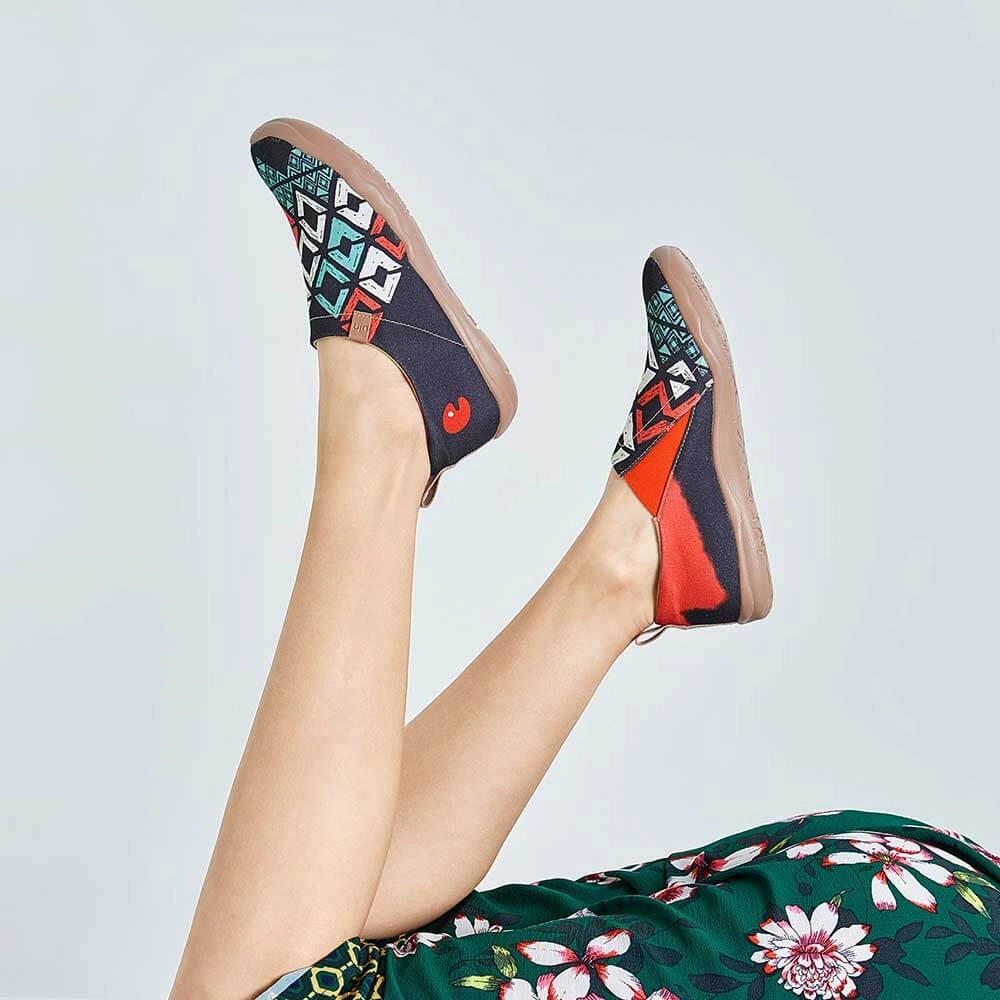 Casual Shoes For Underpronation Spirit Pattern