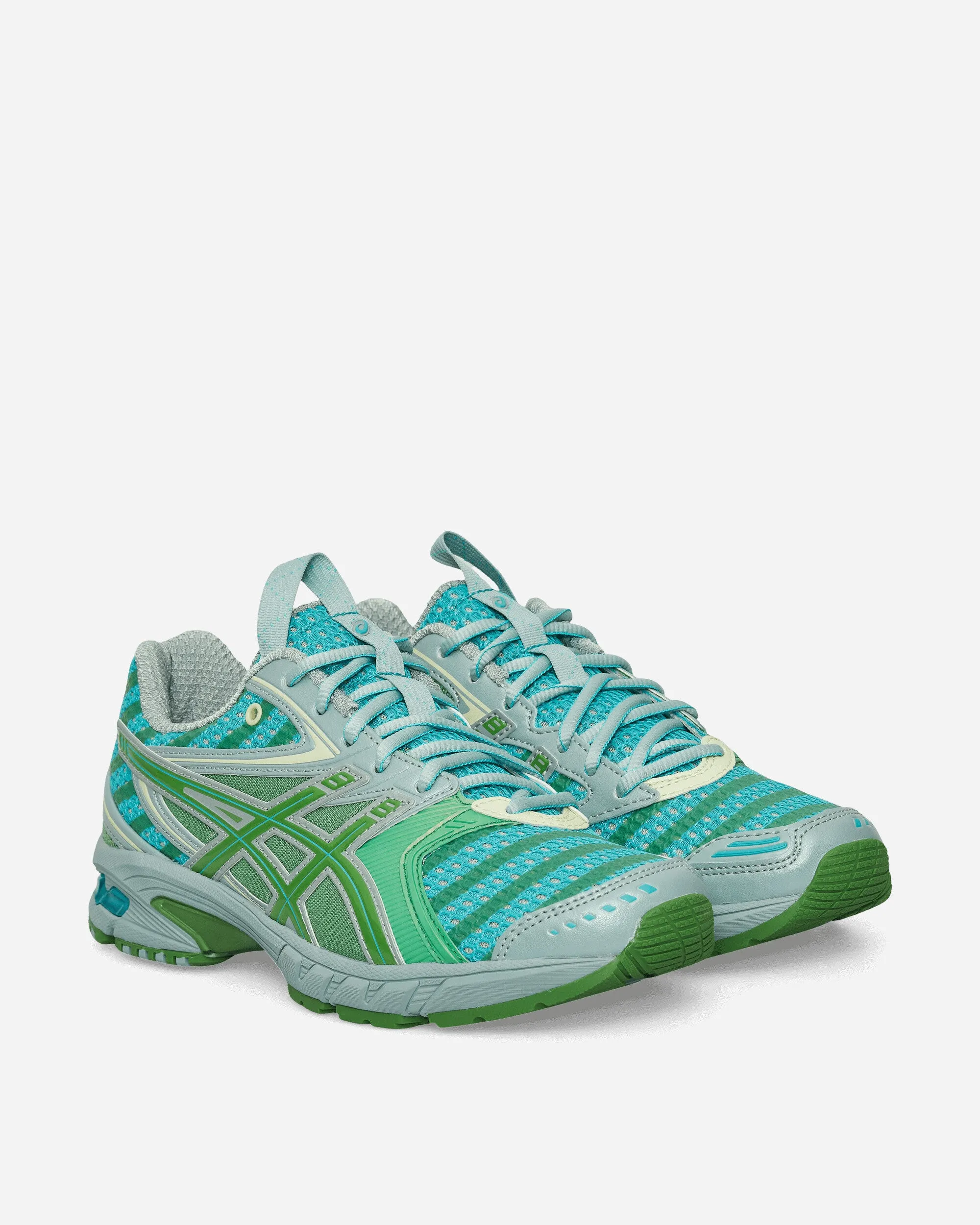 Differences Between Asics Running Shoes UB9-S GEL-DS Trainer 14 Sneakers Waterfall / Lichen Rock