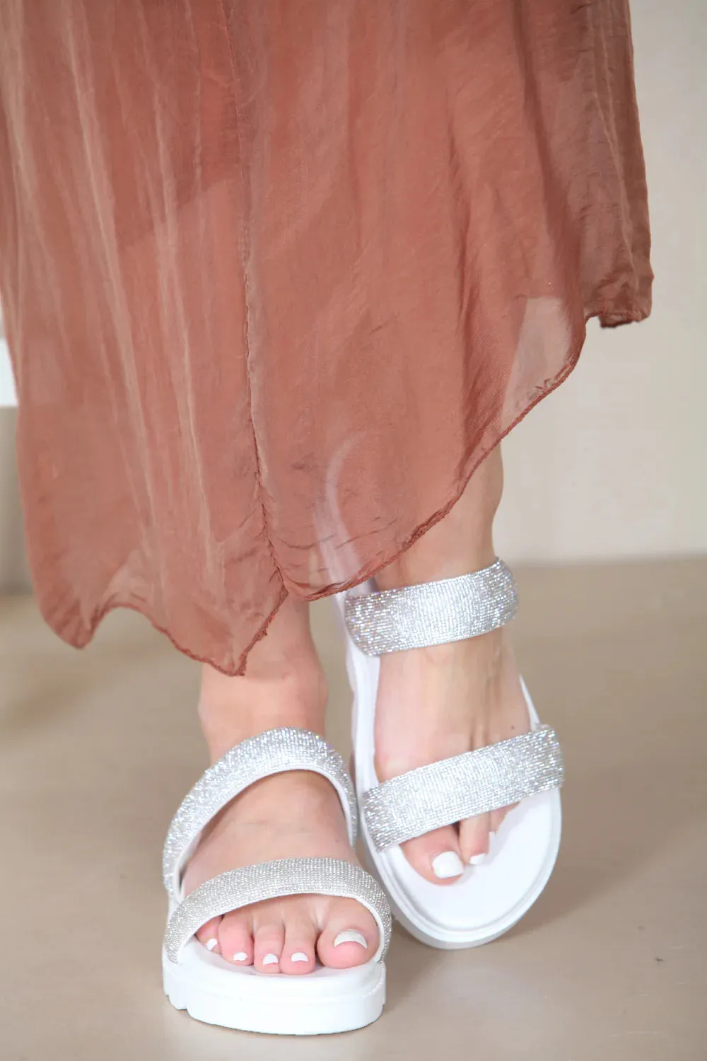WHITE TWO BAND DIAMANTE SLIP ON SLIDERS Slippers Outlet