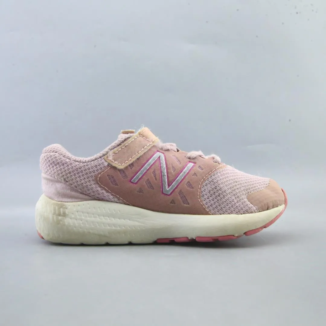 New Balance Men's Minimus Trail NEW BALANCE FUELCORE URGE V1