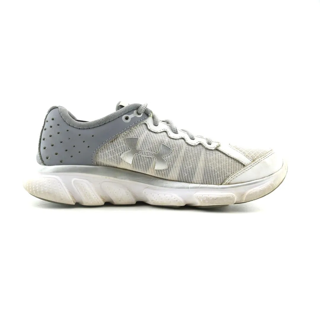 Running And Track Shoes UNDER ARMOUR ASSERT 6