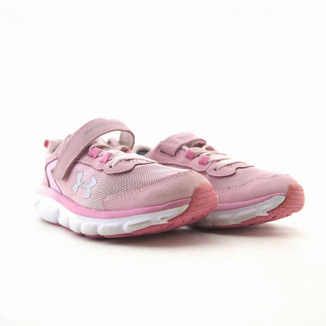 Leather Running Shoes UNDER ARMOUR  ASSERT 9