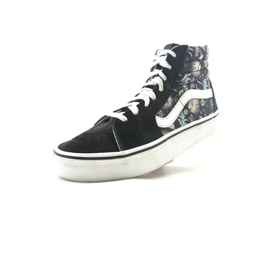 Casual Dress Shoes Nearby VANS SK8-HI