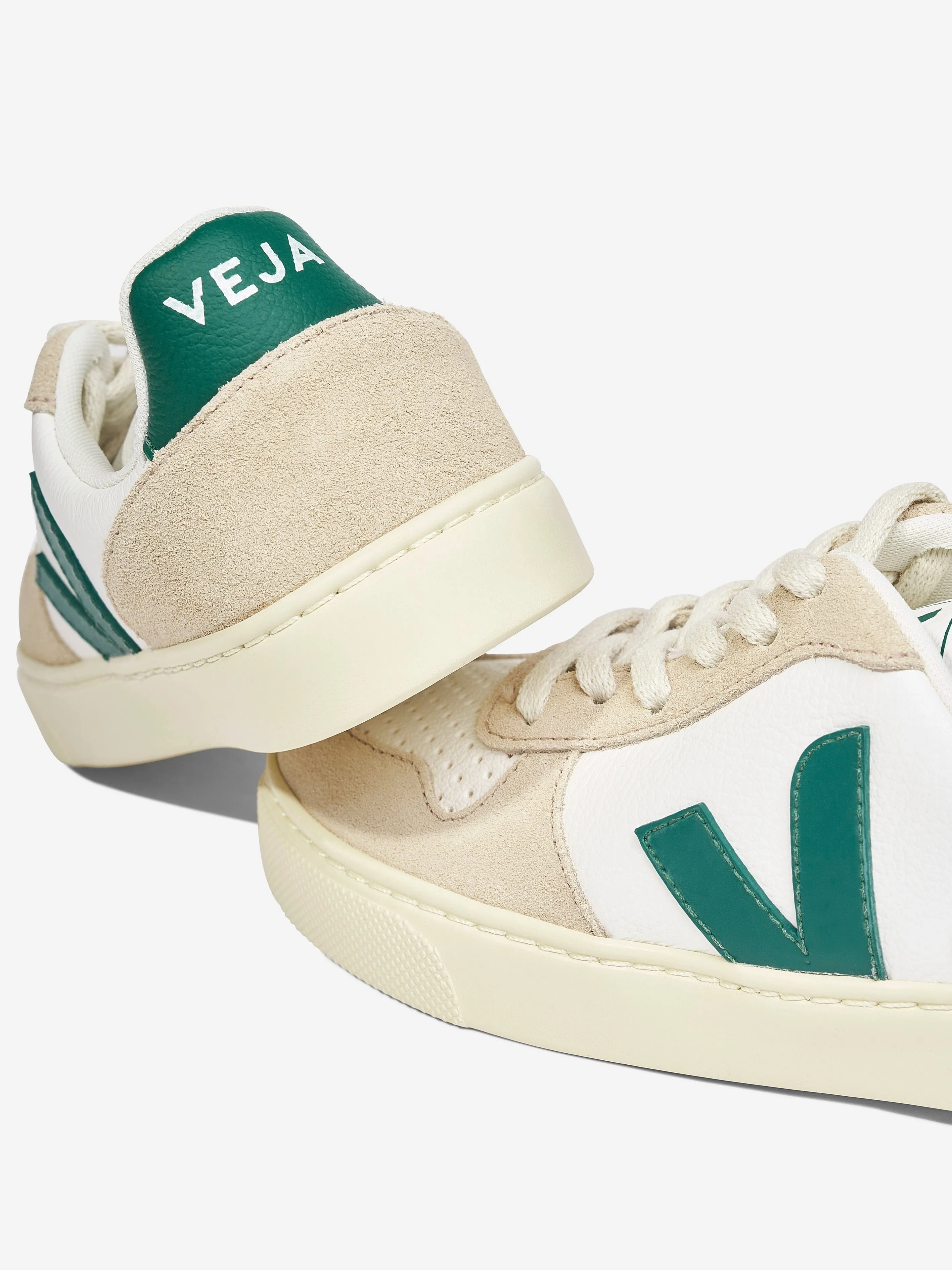 Veja Kids Chromefree Leather Small V-10 Laces Trainers in White Adidas Boost Training Shoes