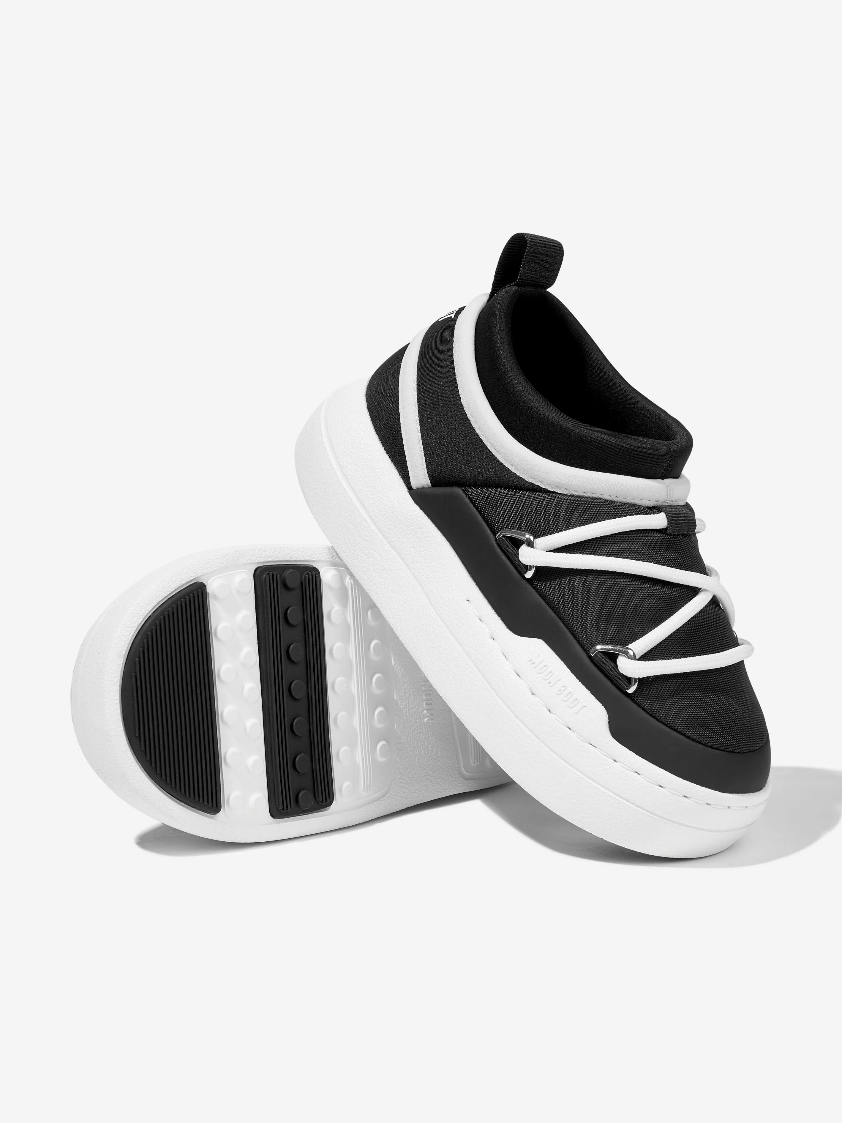 Moon Boot Kids JR Park Icon Trainers in Black Salsa Training Shoes