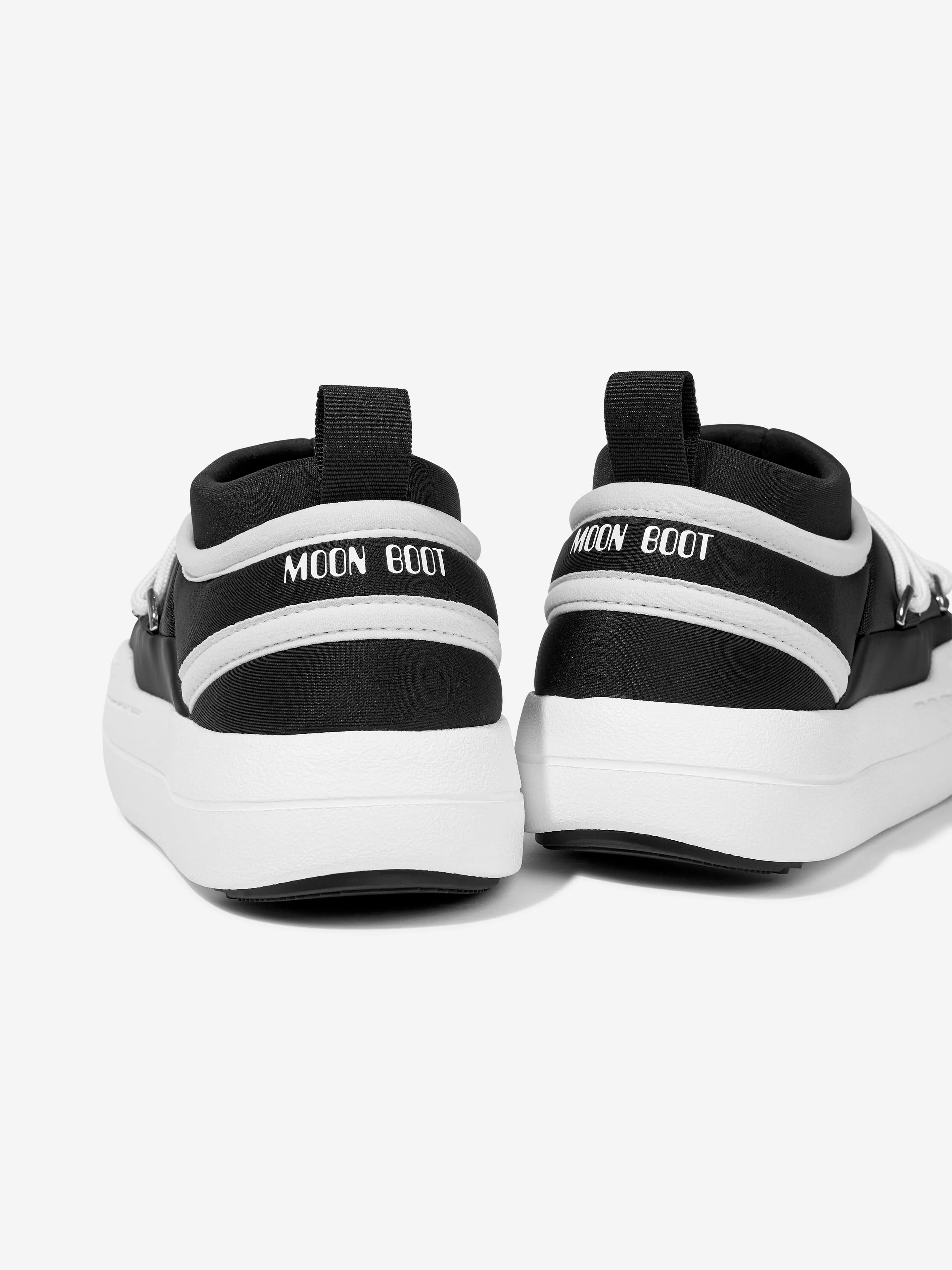 Ua Hovr Omnia Training Shoes Moon Boot Kids JR Park Icon Trainers in Black