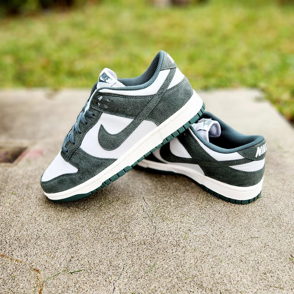 W Nike Dunk Low Nike Air Max Plus Drift Shoes