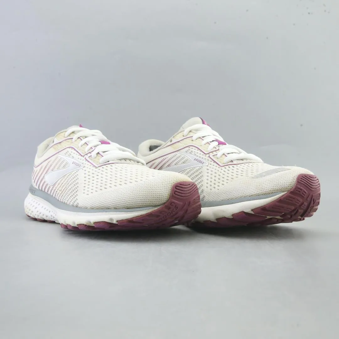 Track And Field Running Shoes BROOKS GHOST 12