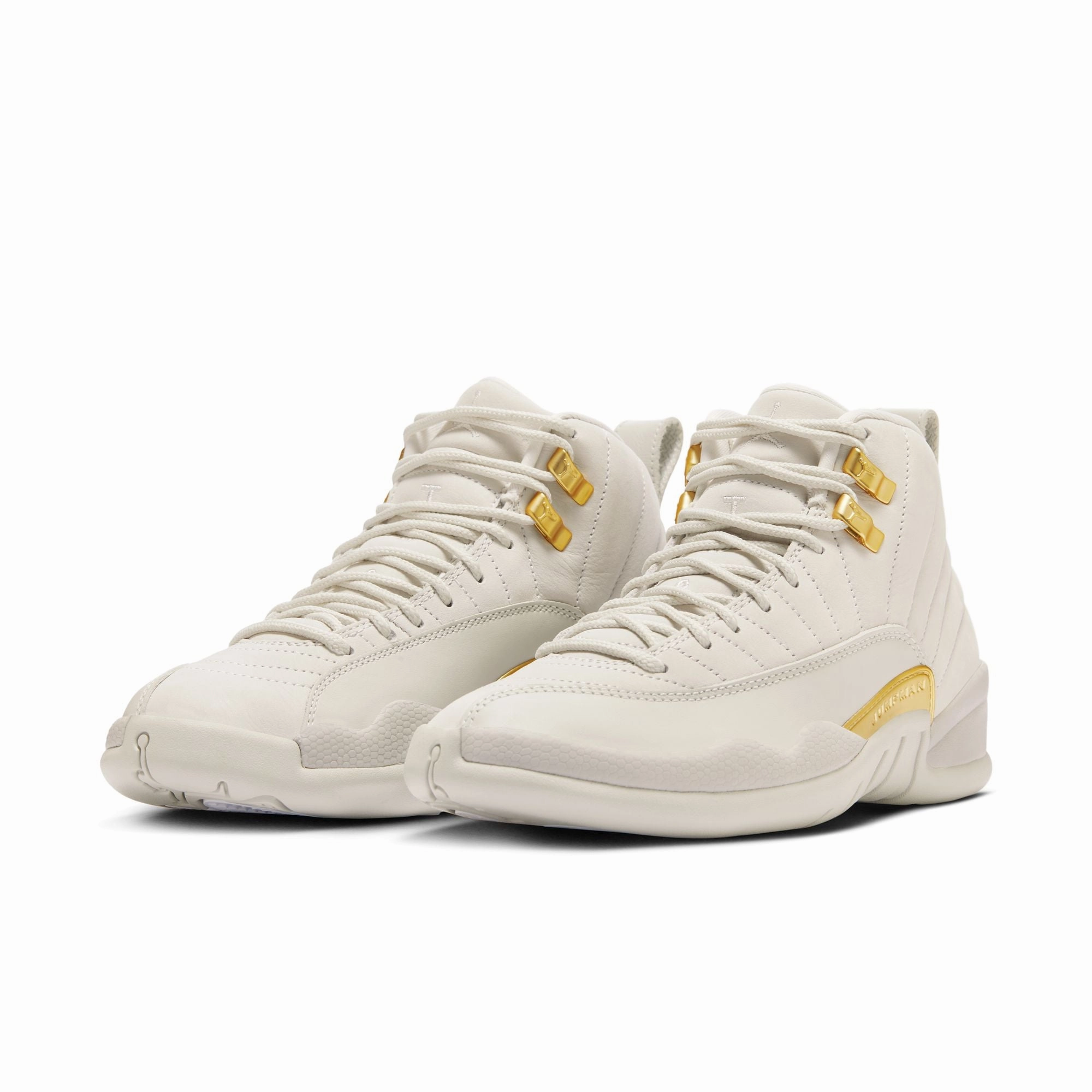 Basketball Shoes Wide Fit WMNS Nike Air Jordan 12 Retro