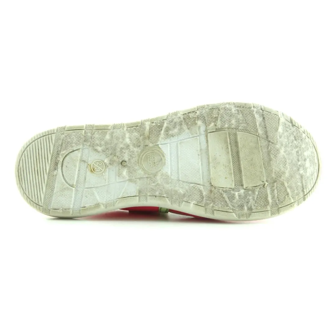 WONDER NATION . Athletic Slippers